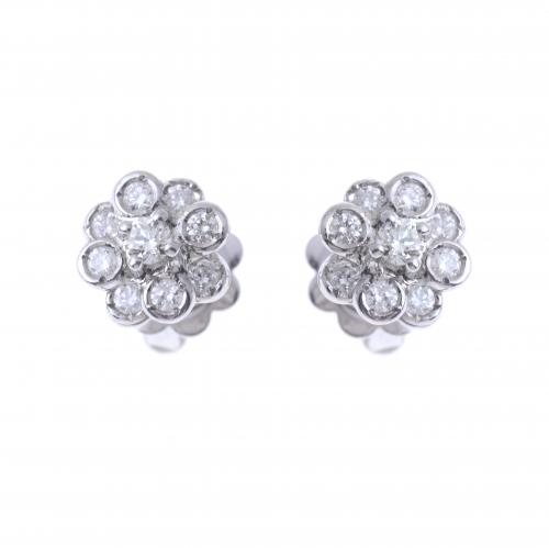 DIAMONDS ROSETTE EARRINGS.