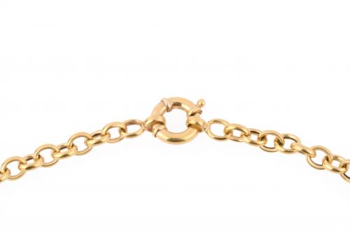 COLLAR EN ORO AMARILLO CON TRES AMATISTAS.
