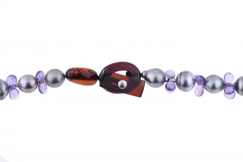 COLLAR CON PERLA TAHITÍ Y GRAN AMATISTA