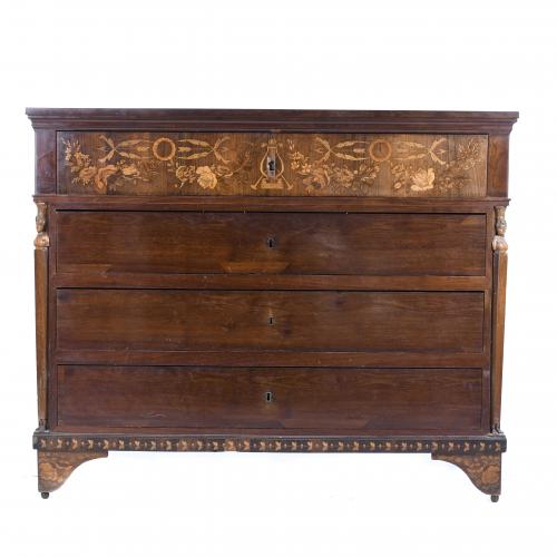 ELIZABETHAN CHEST OF DRAWERS, PROBABLY MALLORCAN, CIRCA 1800.
