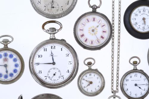 LOT OF THIRTEEN POCKET WATCHES.