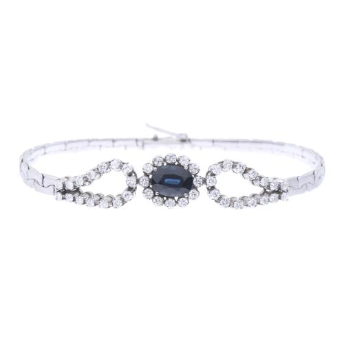 PULSERA EN PLATINO CON ZAFIRO Y DIAMANTES.