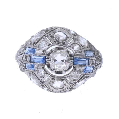 ART DECO RING WITH DIAMONDS AND SAPPHIRES.