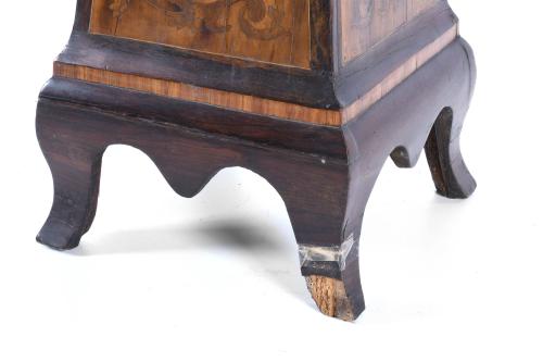 SPANISH PEDESTAL, MID 20TH CENTURY.
