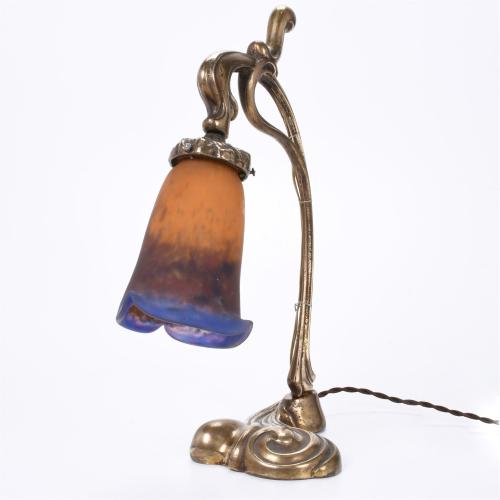 MULLER FRÈRES LUNEVILLE. FRENCH ART NOUVEAU TABLE LAMP, EAR