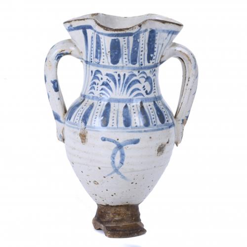 ARAGONESE JUG, 18TH CENTURY.