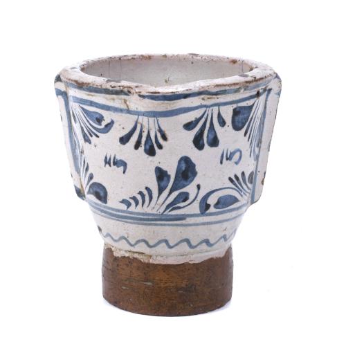 ARAGONESE MORTAR, 18TH CENTURY.