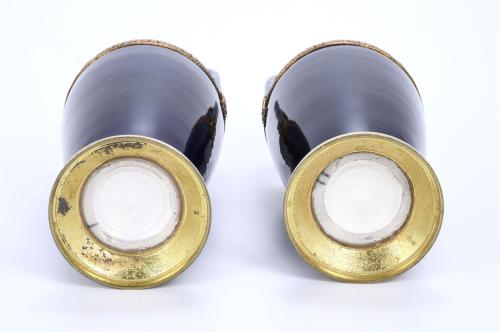 PAIR OF FRENCH SÈVRES STYLE VASES, CIRCA 1900.
