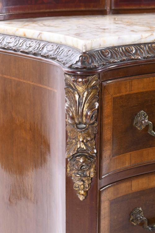 SPANISH CHEST OF DRAWERS WITH MIRROR, MID 20TH CENTURY.