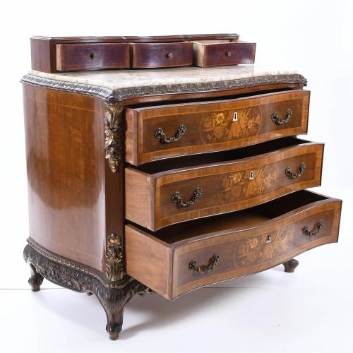 SPANISH CHEST OF DRAWERS WITH MIRROR, MID 20TH CENTURY.
