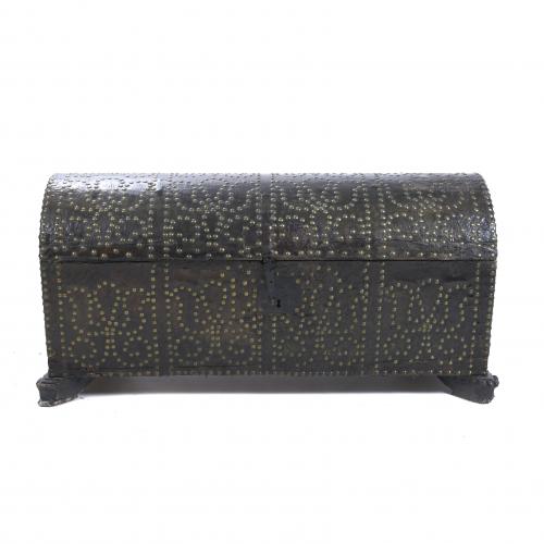 SPANISH TRAVEL CHEST, 18TH CENTURY.