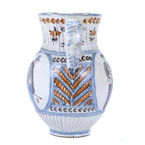 BALL JUG FROM TALAVERA DE LA REINA, 19TH CENTURY.