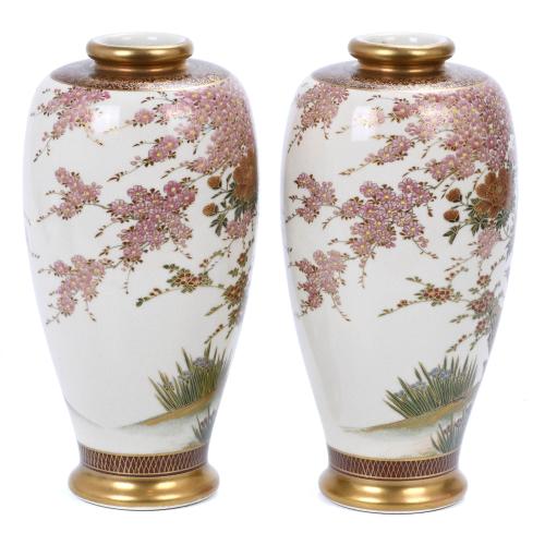 PAIR OF JAPANESE VASES, MID 20TH CENTURY.