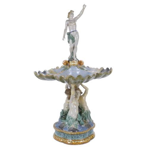 ITALIAN LARGE CENTREPIECE OR TABLE PLATTER, 19TH CENTURY.