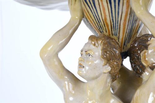 ITALIAN LARGE CENTREPIECE OR TABLE PLATTER, 19TH CENTURY.