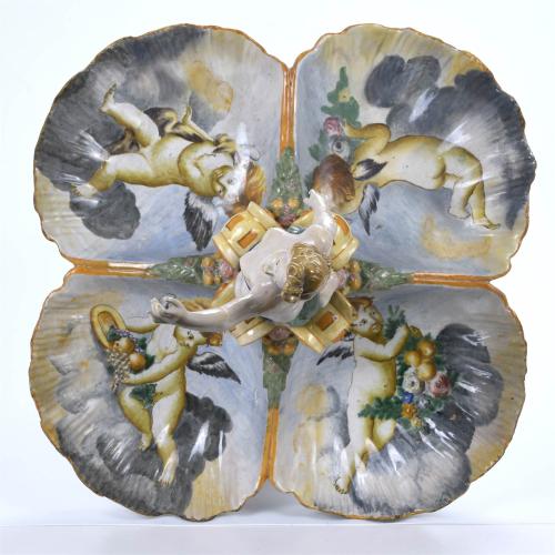 ITALIAN LARGE CENTREPIECE OR TABLE PLATTER, 19TH CENTURY.