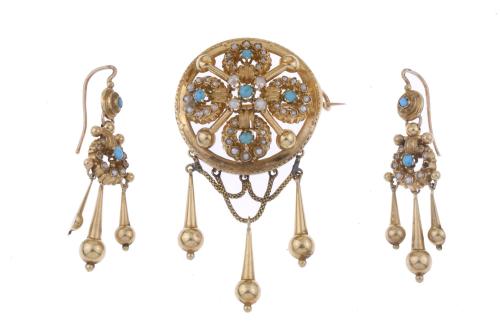 ALPHONSINE SET IN YELLOW GOLD WITH PEARLS AND TURQUOISES, L