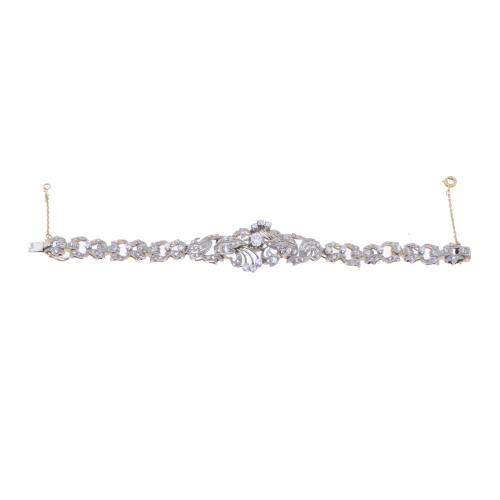 BICOLOUR BRACELET WITH DIAMONDS.