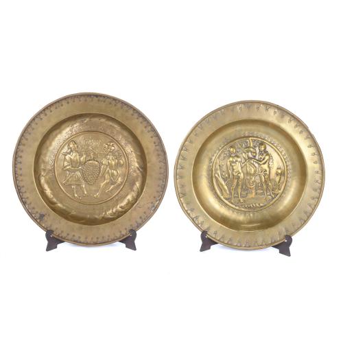 DOS PLATOS PETITORIOS O LIMOSNEROS ALEMANES, SIGLOS XV-XVII.