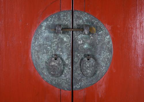 CHINESE CABINET, 19TH CENTURY.