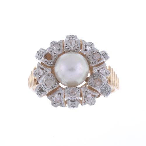 ROSETTE RING, 1930&#39;S.