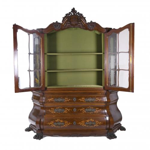 SPANISH DUTCH-STYLE CHEST OF DRAWERS, MID 20TH CENTURY.