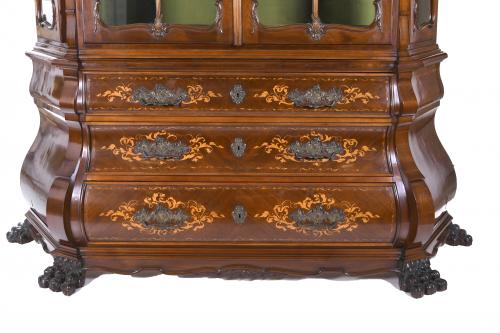 SPANISH DUTCH-STYLE CHEST OF DRAWERS, MID 20TH CENTURY.