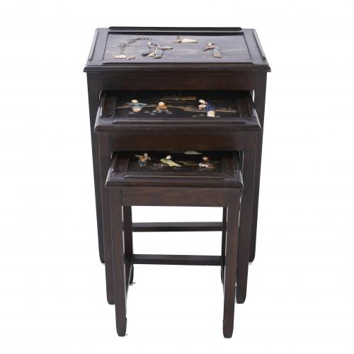 SET OF THREE CHINESE NESTING TABLES, SECOND HALF OF THE 20T