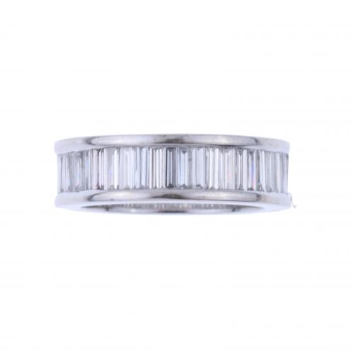 BAGUETTE DIAMONDS WEDDING RING.