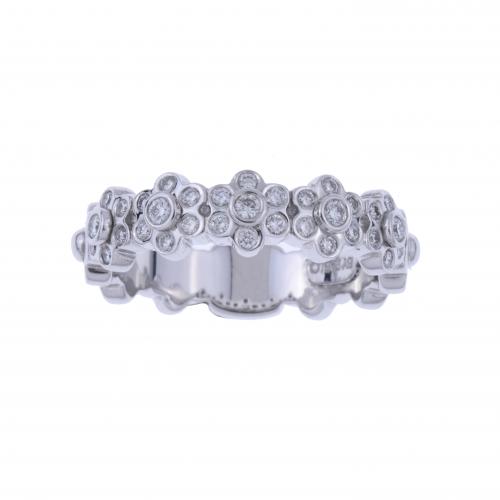 DIAMONDS FLORAL RING.