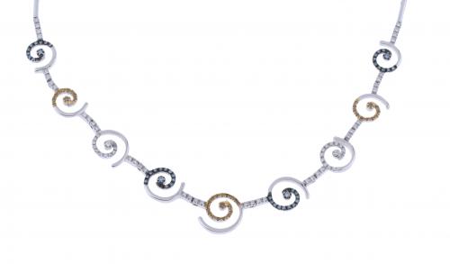 GARGANTILLA CON ESPIRALES DE DIAMANTES.