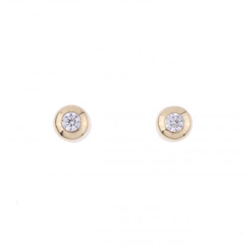 DIAMONDS STUD EARRINGS.