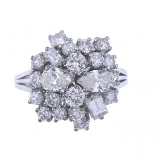 SORTIJA AÑOS 50 DE DIAMANTES.