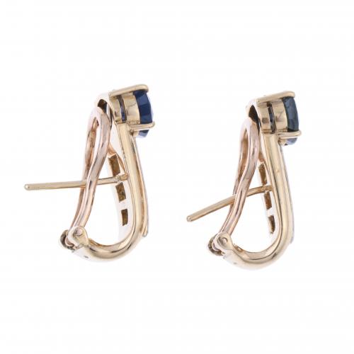 DIAMONDS AND SAPPHIRES EARRINGS.