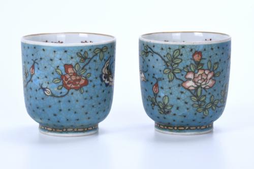 LOT OF SEVEN CHINESE AND JAPANESE PIECES, 19TH AND 20TH CEN
