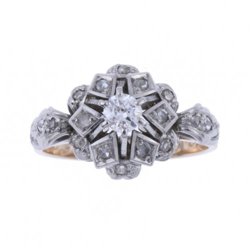 1940&#39;s DIAMONDS RING.