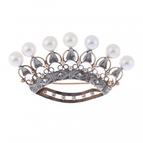 CROWN BROOCH, EARLY 20TH CENTURY.