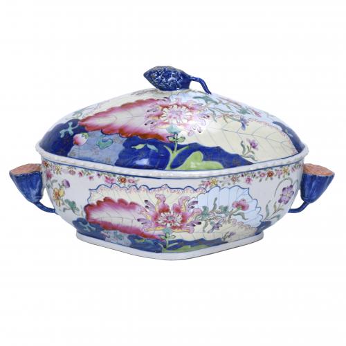 CHINESE SOUP TUREEN, 20TH CENTURY