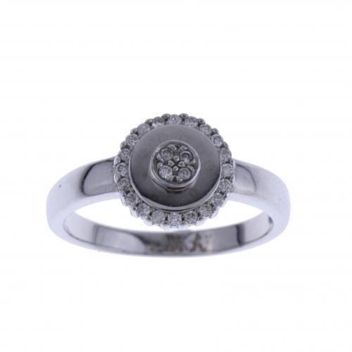 DIAMONDS RING.