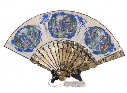 CHINESE "THOUSAND-SIDED" FAN, FIRST HALF OF THE 20TH CENTUR