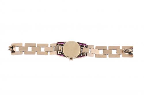 WOMEN&#39;S CHEVALIER WRISTWATCH.