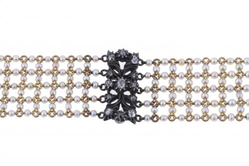 BRACELET WITH PEARLS, EARLY 20TH CENTURY.
