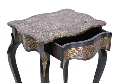 NAPOLEON III SIDE TABLE, SECOND HALF 19TH CENTURY.