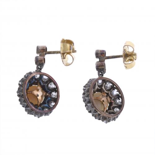 LONG ROSETTE EARRINGS WITH DIAMONDS AND PEARLS.