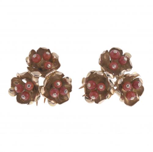 DOBLE CLIP FLORAL CON CORAL.
