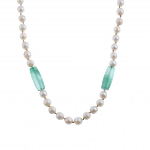 PEARLS LONG NECKLACE WITH CHRYSOPRASES.