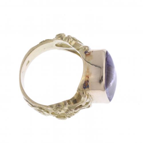 RING WITH AMETHYST