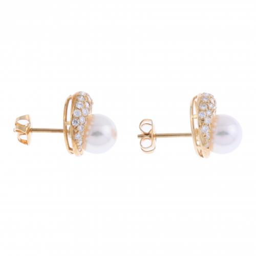 PENDIENTES CON PERLA AKOYA Y DIAMANTES.