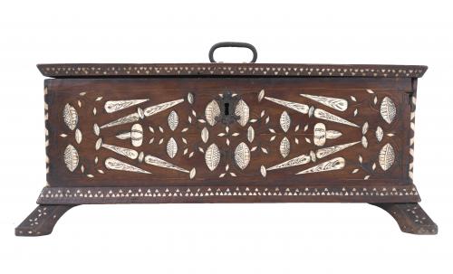 CAJA DE SOBREMESA ESPAÑOLA . SIGLO XVIII-XIX.