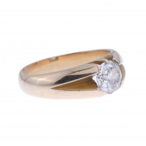 SOLITAIRE DIAMOND RING.